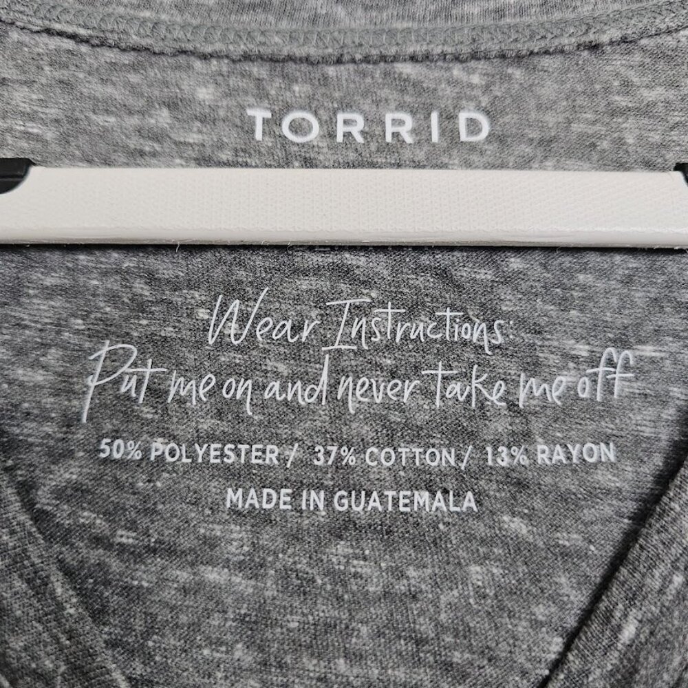 NWT TORRID T-Shirt Top GRAY size 0 L 12 Red Wine & Brews Flag Patriotic Fun Cute - Picture 2 of 6